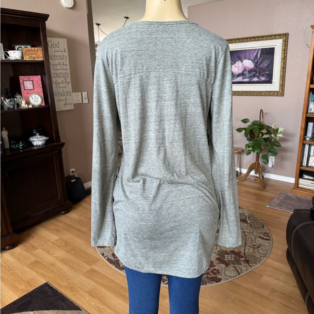 Color Thread gray long sleeve tunic w/pockets-size M - Picture 9 of 9